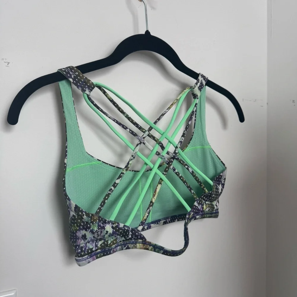 Lululemon Free To Be *Wild
Floral Sport White Multi / Pistachio 6 - Picture 6 of 8